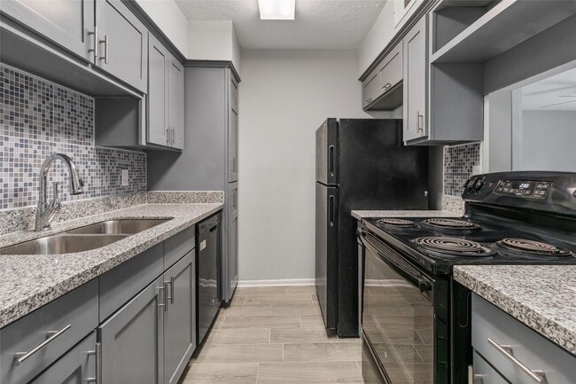Building Photo - 8423 Hearth Dr Unit 26 Rental