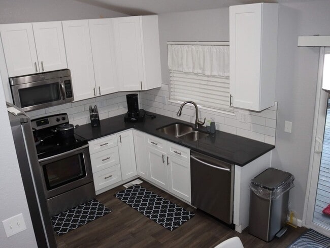 Photo - 19038 E Carmel Dr