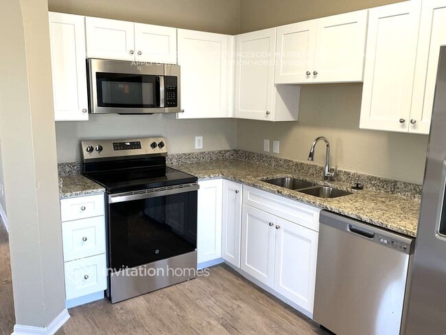 Photo - 10710 Navigation Dr