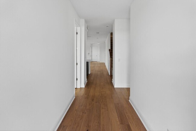 Photo - 2926 Sailhouse Dr