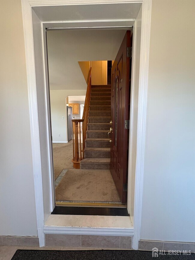 Photo - 33 Hermann St