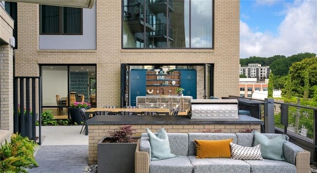 Photo - 400 Bishop St NW Unit S1.2