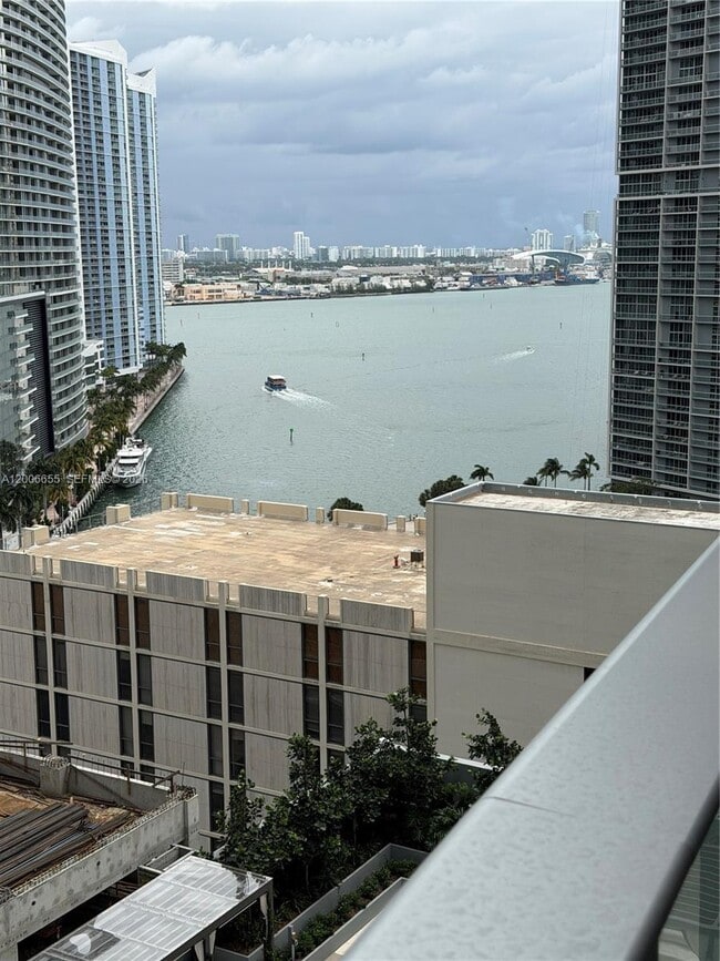 Photo - 77 SE 5th St Unit 1904