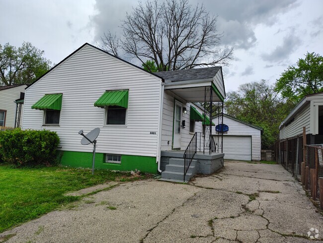 Building Photo - 4401 Queens Ave Rental