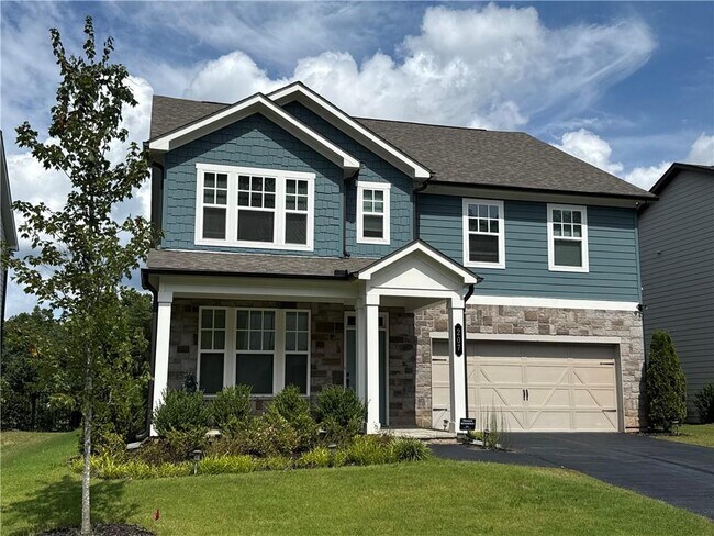207 Foxhill Dr