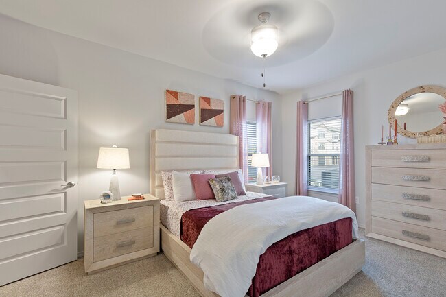 1 Bed, 1 Bath 789 sq. ft.