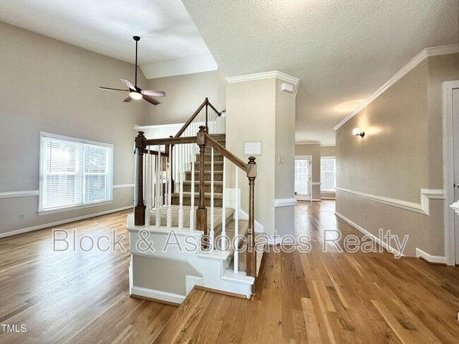 Photo - 5704 Harrington Grove Dr Casa