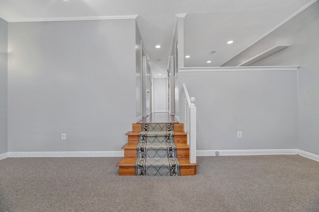 Photo - 5107 MacArthur Blvd