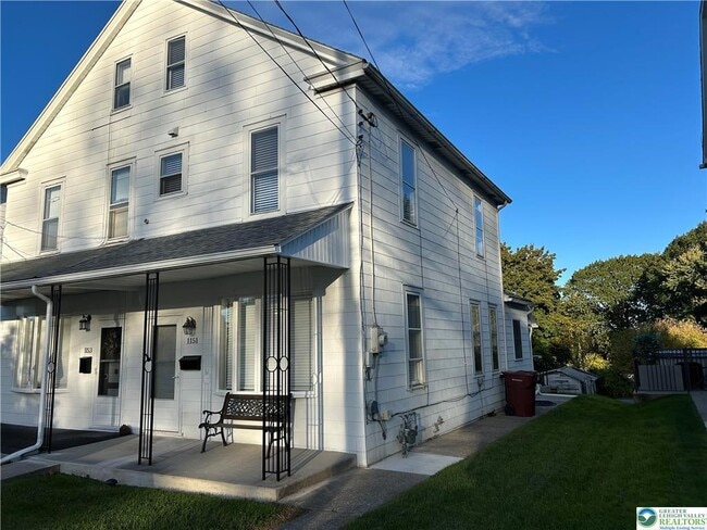 Building Photo - 1151 Catasauqua Rd