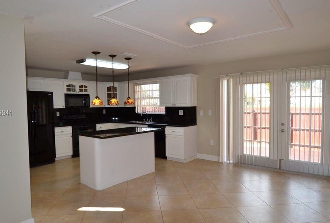 Photo - 6340 SW 156th Ct