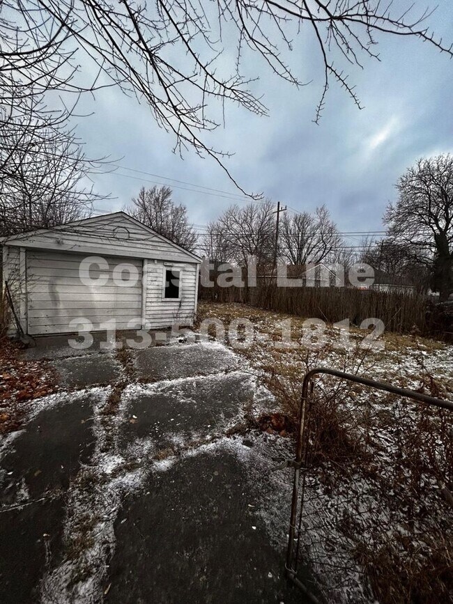 Photo - Cute 3 bedroom located on Detroit's East side