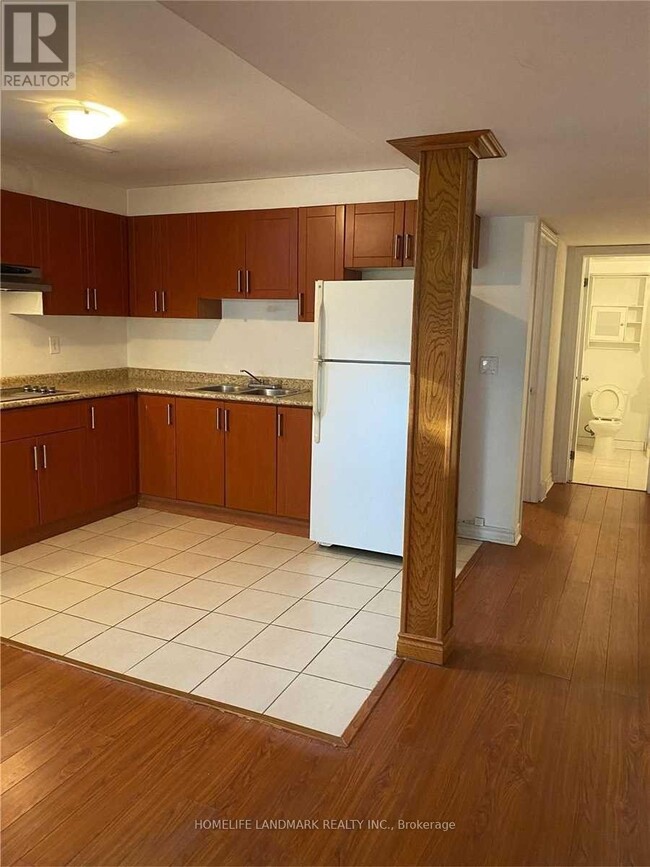 Photo - 120 Micmac Crescent