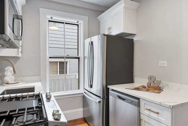 Photo - 54 Bonair St Unit 1A