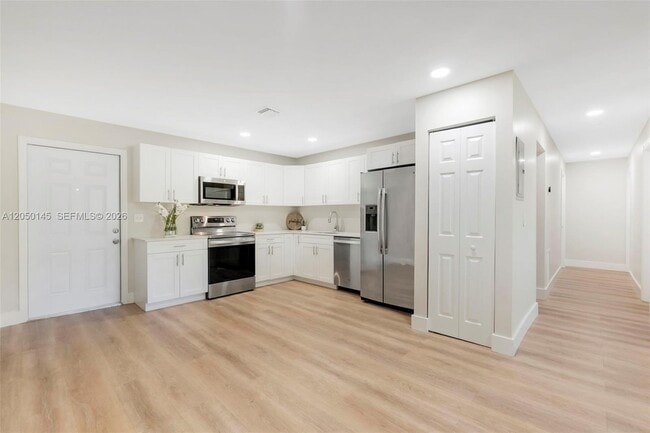 Photo - 702 NW 18th St