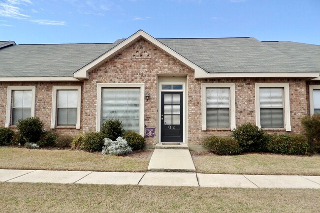 Spacious 2br/2ba with dbl garage off Old H... - Spacious 2br/2ba with dbl garage off Old H... Unidad Q2 Rental