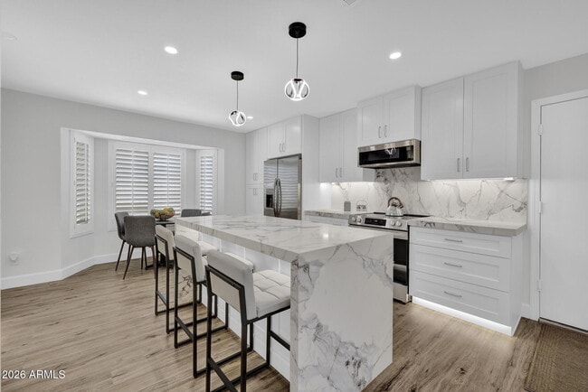 Building Photo - 4760 W Wahalla Ln