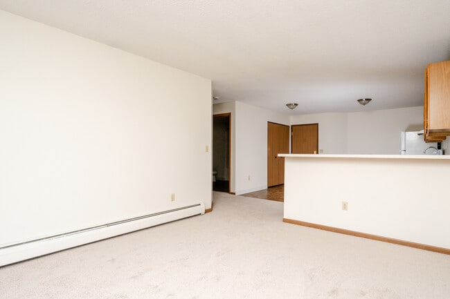 Photo - Shenandoah Woods Apartments