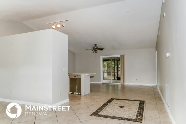 Photo - 1301 SW Chase Rd