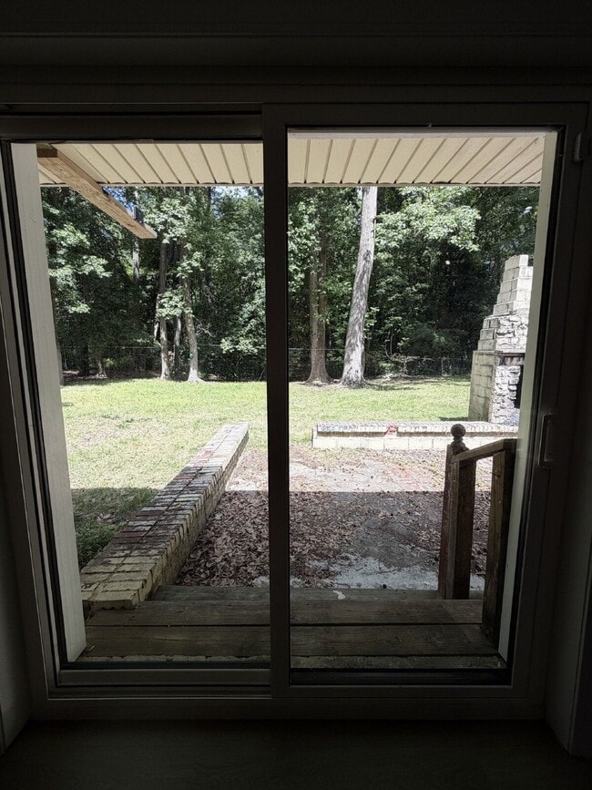 Photo - 721 Hooker Rd