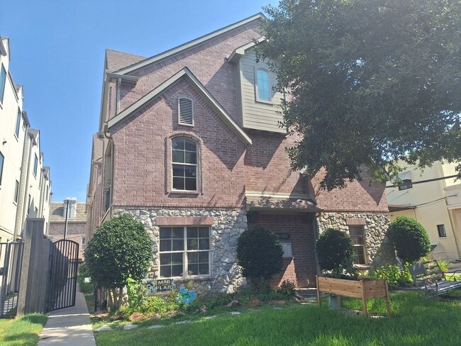 Building Photo - 3416 Westminster Ave Unit 3416 Westminster Avenue 1,