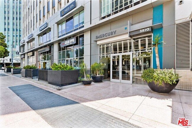 Photo - 3810 Wilshire Blvd Unidad 303