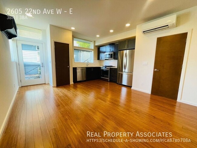 Building Photo - 2605 22nd Ave W Rental
