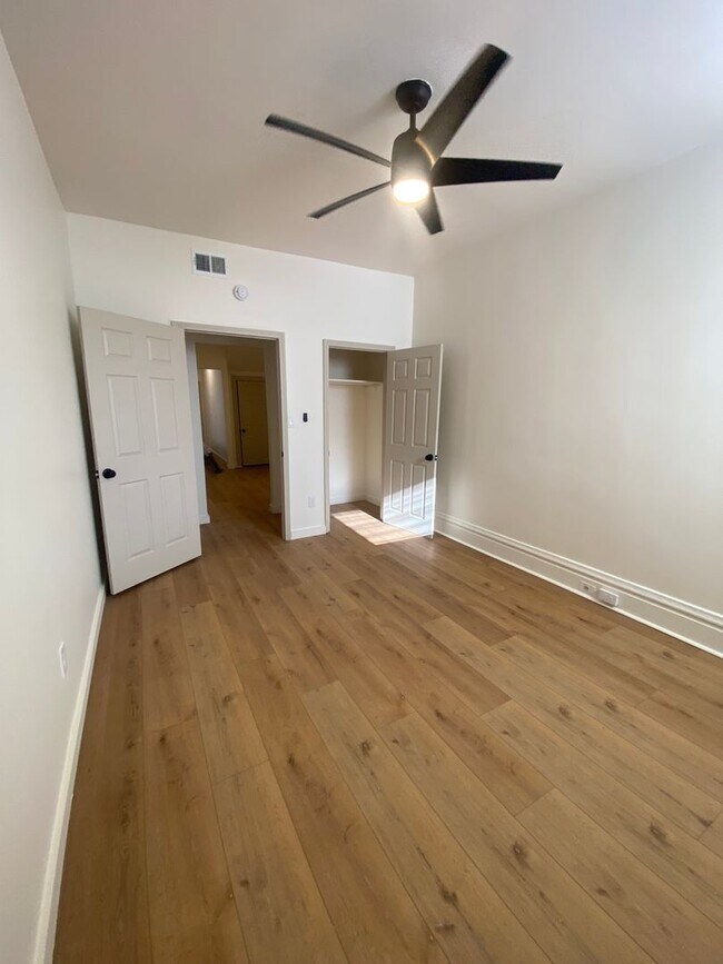 Photo - 4716 Louisiana Ave Unit 1F