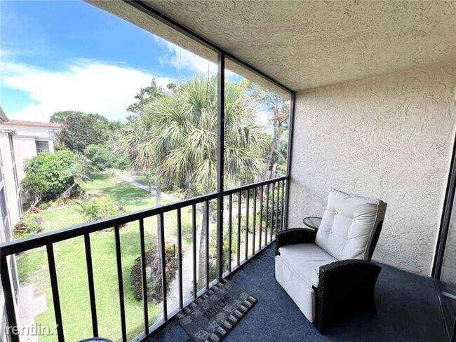Photo - 2 br, 1.5 bath Condo - 425 30th Avenue Wes...