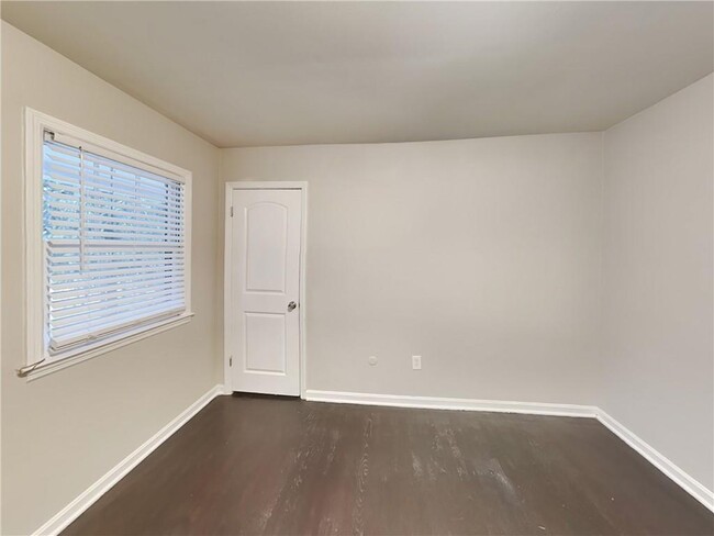 Photo - 2722 Hayden Dr