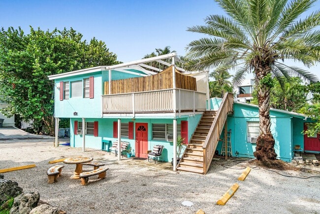 Photo - 205 Coral Rd Unidad 2