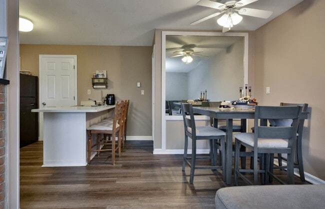 Photo - 103 Washington Rd