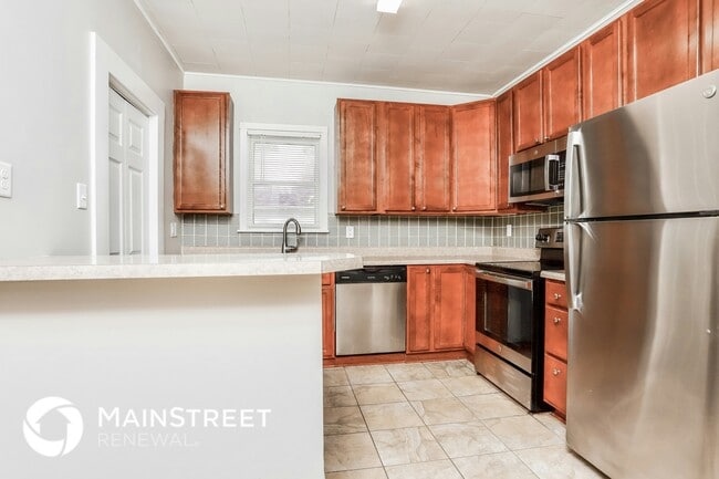 Photo - 512 N Adams St