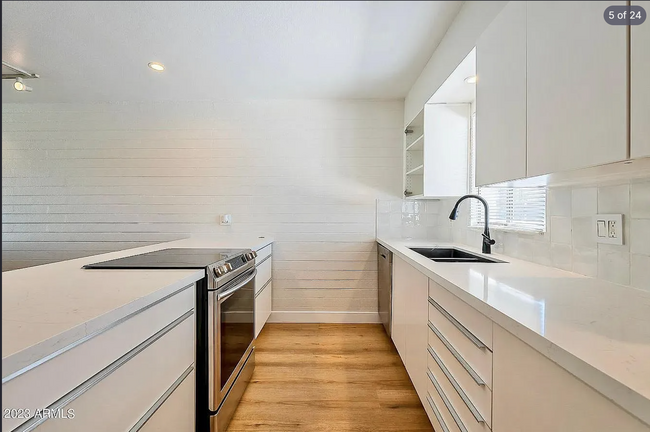 Photo - 3737 E Turney Ave Unit 208