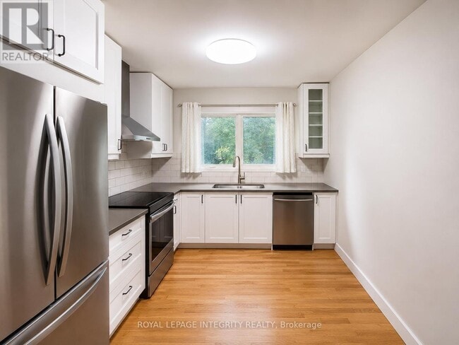 Photo - 2748 Moncton Rd