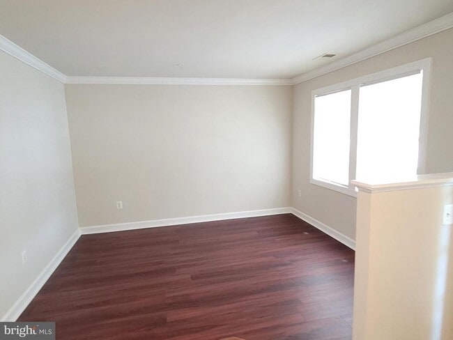 Photo - 3926 Shawfield Ln