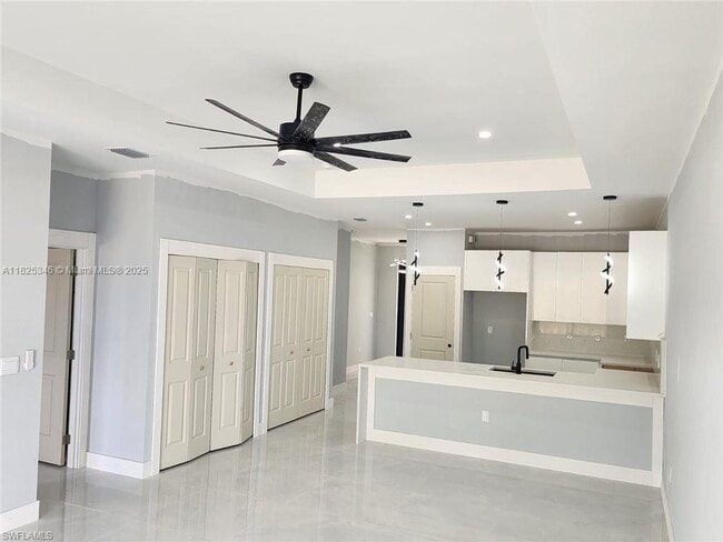 Photo - 386 BELL Blvd S Unit 1