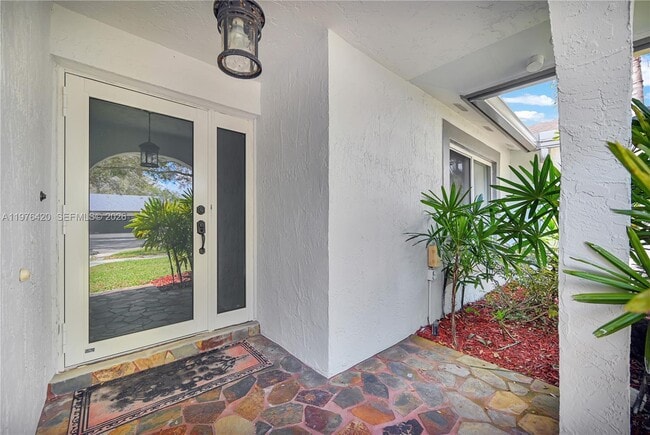 Photo - 5081 SW 119th Ave