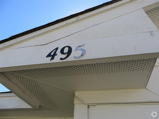 Building Photo - 495 Atlantis Rental