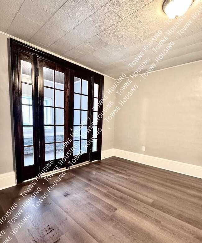 Photo - 111 Southside Pkwy Unit Front House Lower