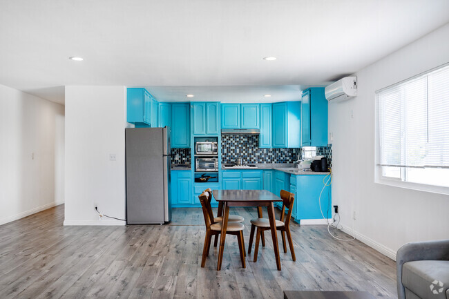 Interior Photo - 1100 Exposition Blvd-Private Suite Co-Living Rental