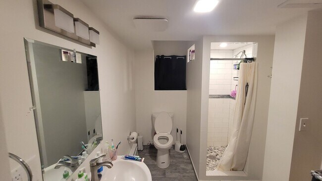 Photo - 20% off Broker Fee! Near T & BU! Heat an...