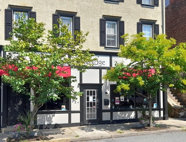 Building Photo - 229 Church St Unit #3