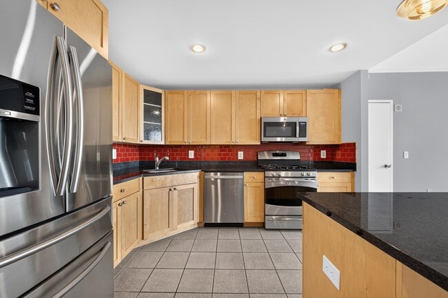 Photo - 700 Grove St Unit 12J