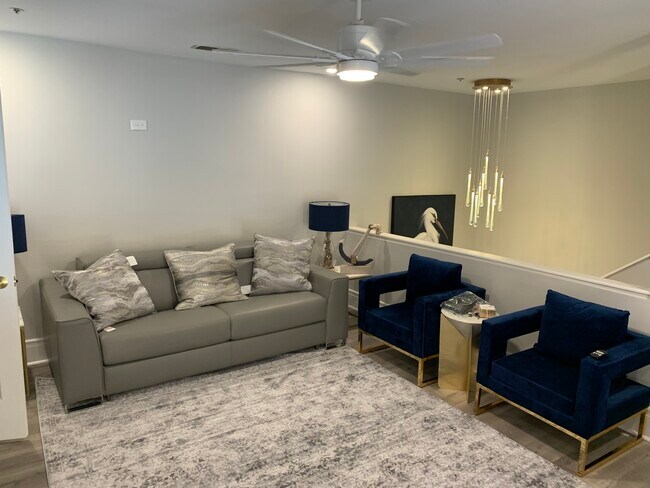 Photo - 18609 Vineyard Point Ln Unit 18609