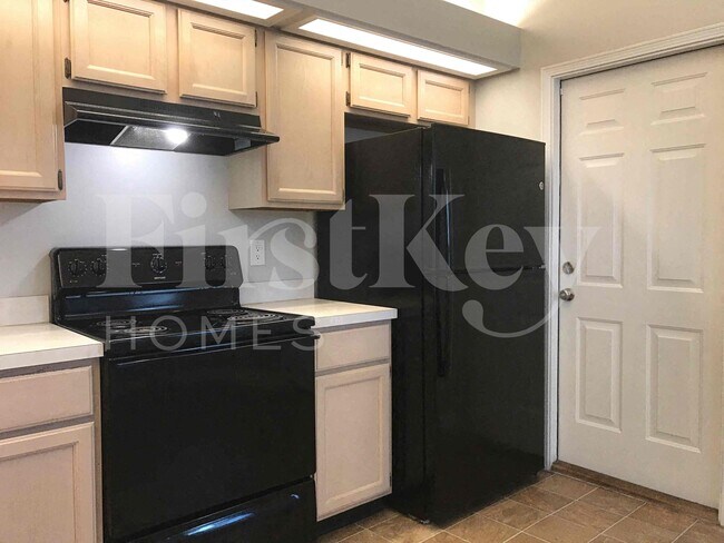 Photo - 7852 Catskills Ct