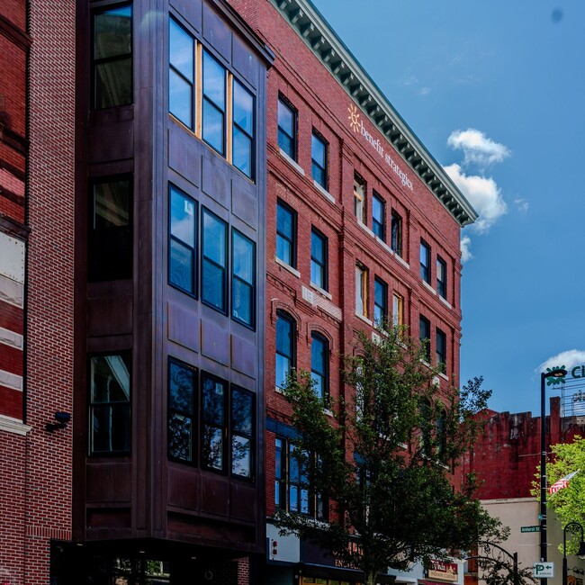 Rendezvous on Elm