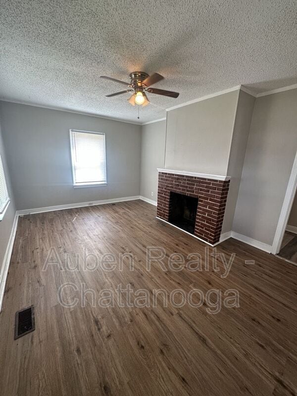 Photo - 505 Flegal Ave