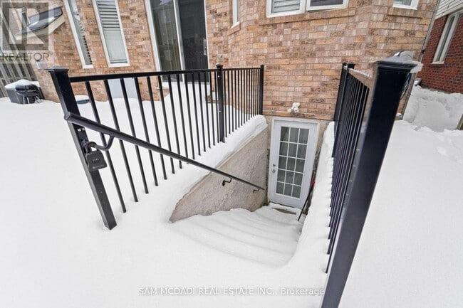 Photo - 424 Tonelli Ln