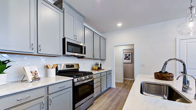 Photo - 2474 Hutch Ln