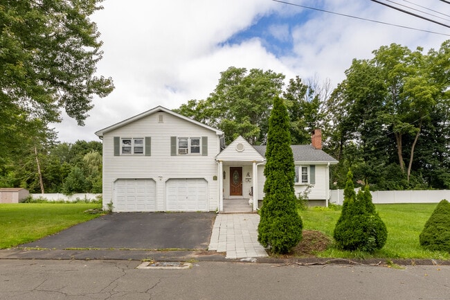 Building Photo - 178 W Ridge Dr Rental